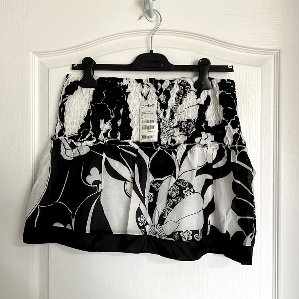 Bebe - BNWT Cotton and silk blend skirt